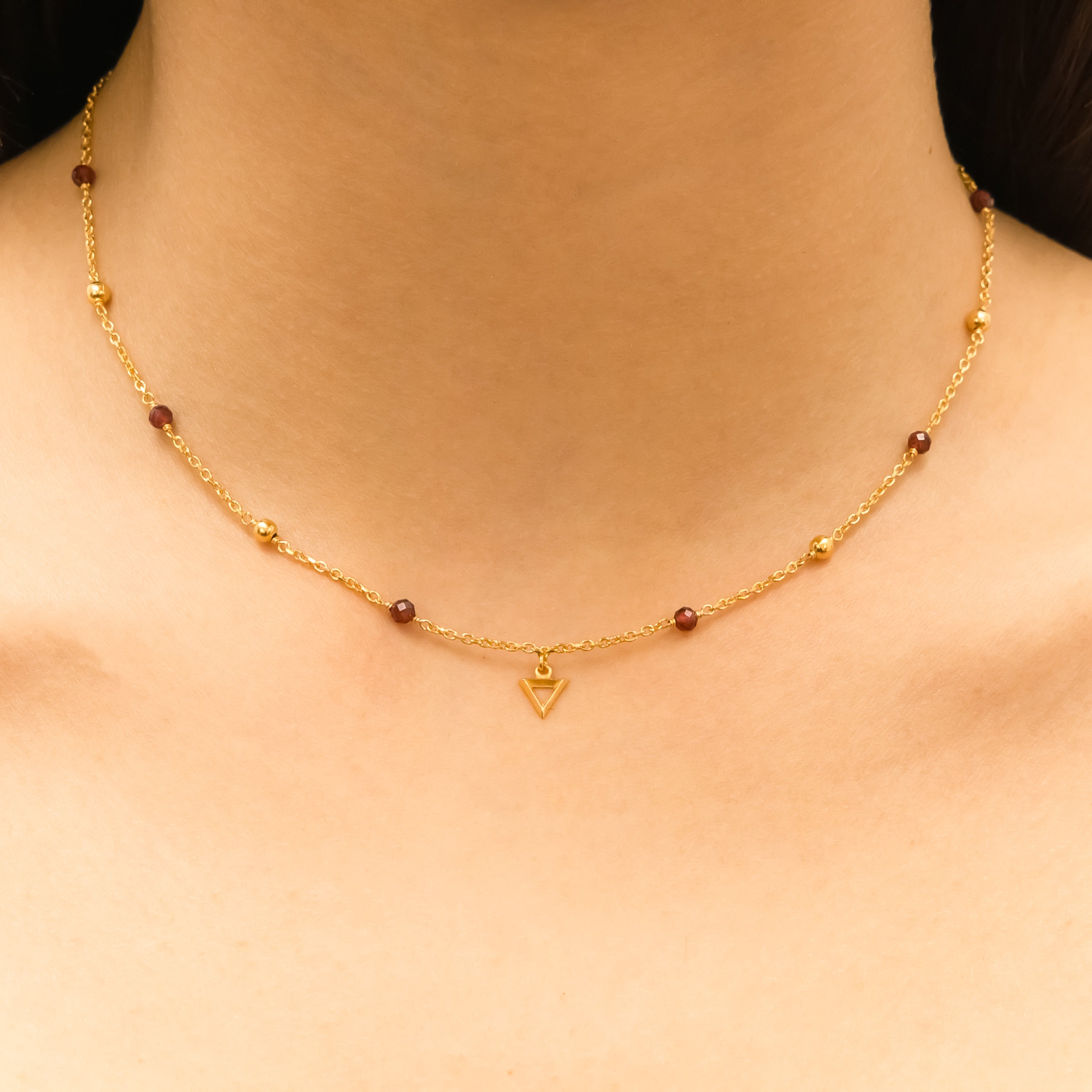 Bloody Arrow Red Garnet Woman Choker Gold